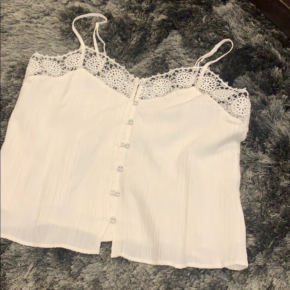Cupcakes & Cashmere white eyelet trim cami Sz S